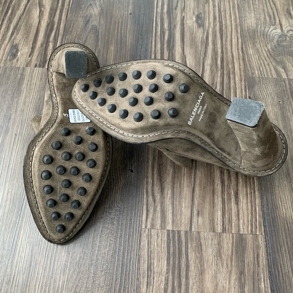 Balenciaga Olive Green Heeled Loafer Pumps - Picture 6 of 8